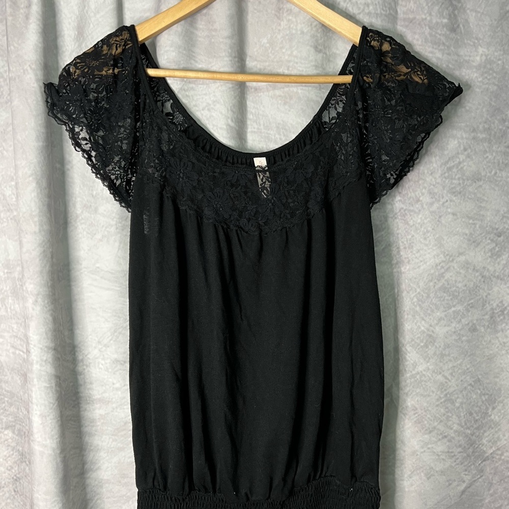 Xhiliaration Black Lace Illusion Women's Flutter Sleeve Top - Small - Picture 9 of 12